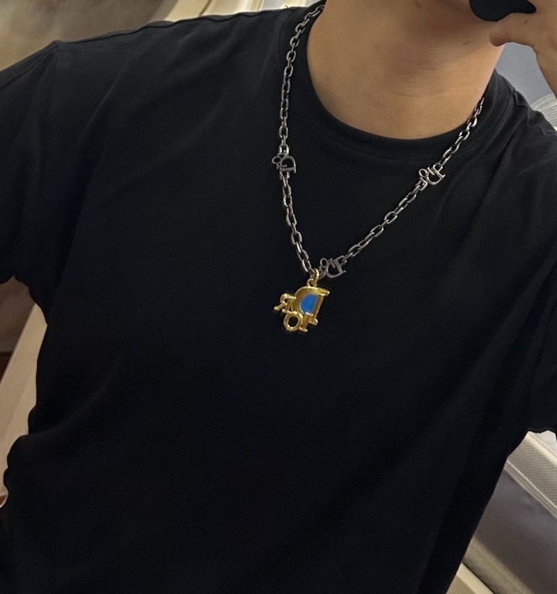 chr1st1an D10r necklaces